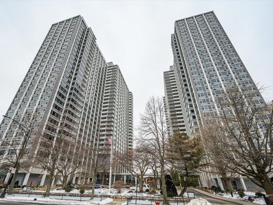 4250 N Marine Dr APT 1523, Chicago, IL 60613