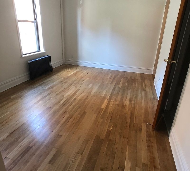 2nd image of 155 E 26th St APT 5C