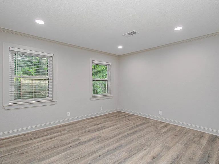 1801 Benbow Way — Photo 19
