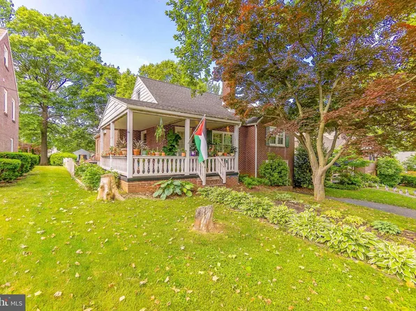 131 Lester Ave, Shillington, PA 19607