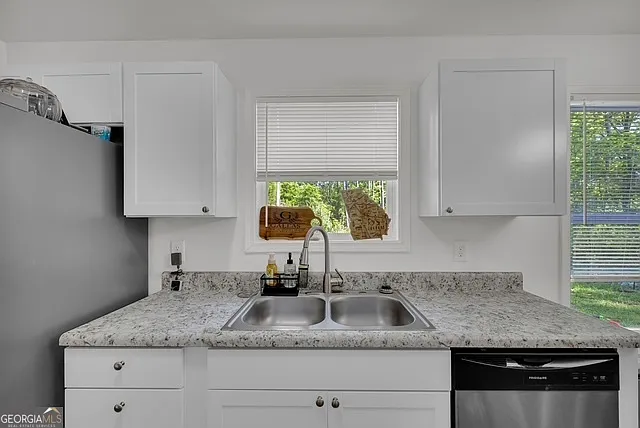 140 Rustwood Dr — Photo 11
