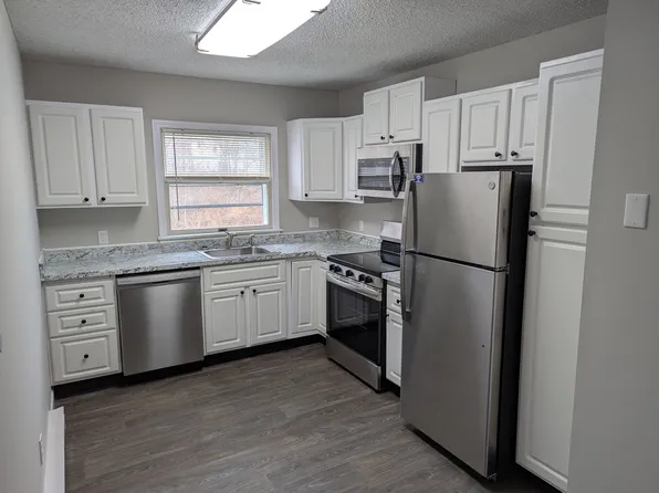 The Cove Apartments, 172 Camden St #3, Rockland, ME 04841