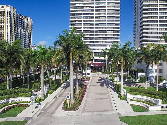 2nd image of 525 S Flagler Dr APT 23B