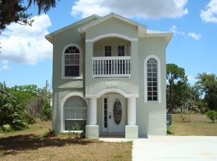 612 Lemon Ave, Dundee, FL 33838