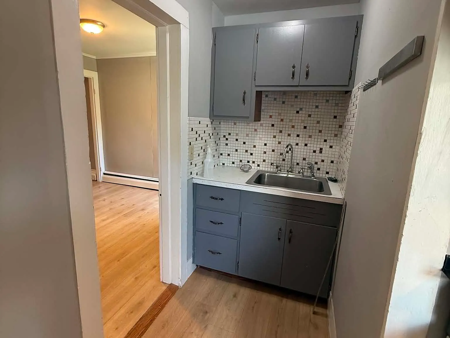 1 bed, $1,250 — Photo 4