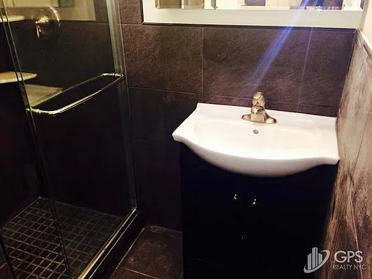 Rented by GPS Realty NYC | media 52