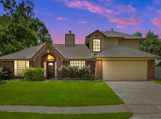 4610 Pecan Grove Dr, Pearland, TX 77584