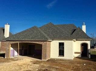 107 Sleepy Brk, Lafayette, LA 70508