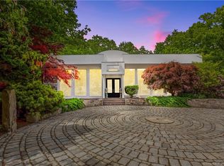 10 Sasqua Trl, Weston, CT 06883