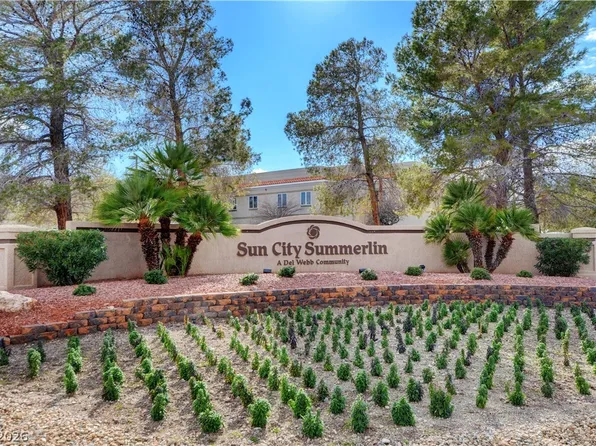 2924 Crown Ridge Dr, Las Vegas, NV 89134