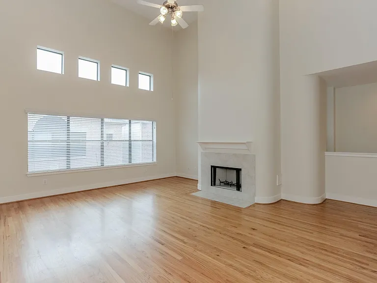 2705 Rutland St #B — Photo 9