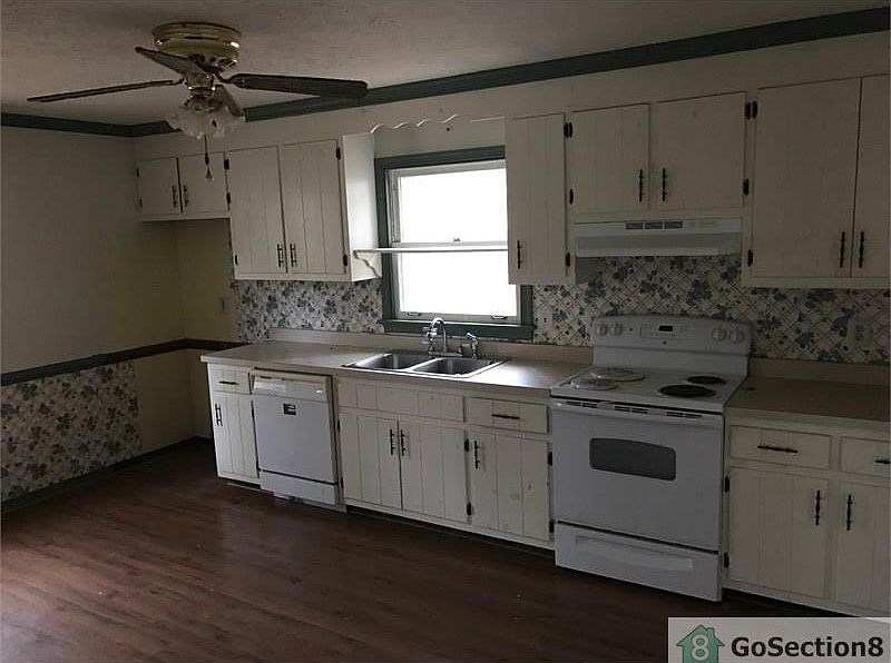 2nd image of 6281 Habersham Dr