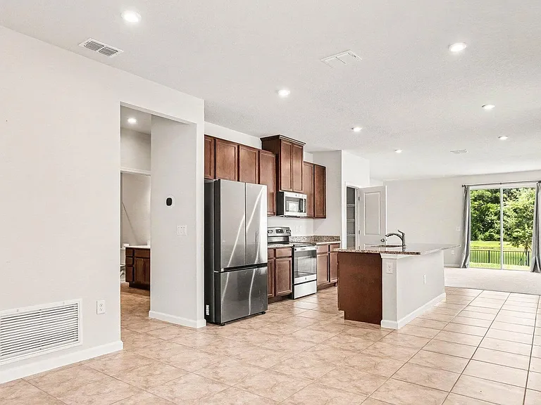 11325 Streamsong Dr — Photo 3