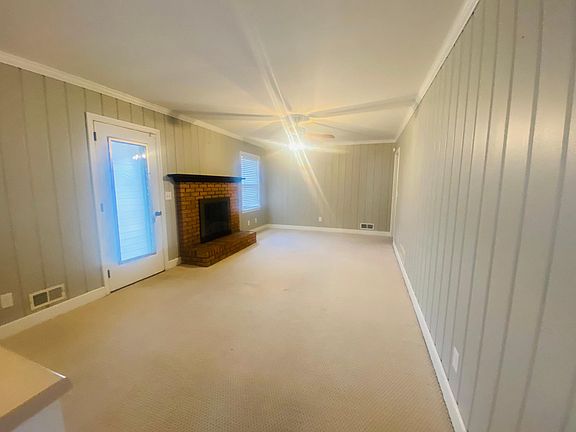 2nd image of 1006 Asbury Dr