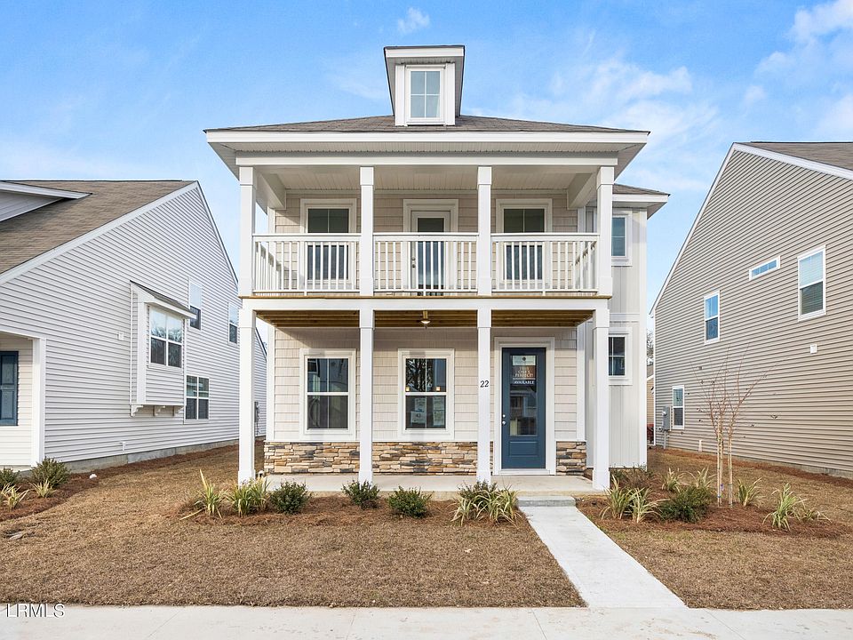 1st image of 37 Whispering Oaks Circle