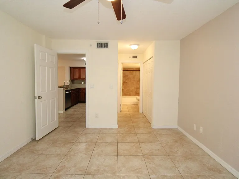1260 Wildwood Lakes Blvd #104 — Photo 28