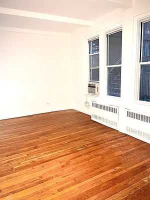 Rented by Nest Seekers International | media 1