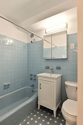 Rented by Balass Ralph, LREB | media 28