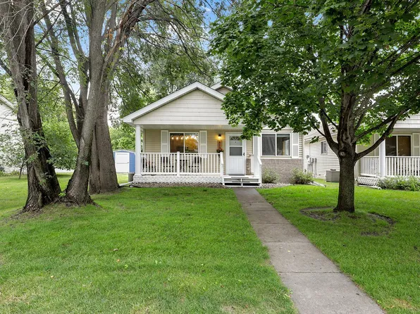 613 W 6th St, Monticello, MN 55362