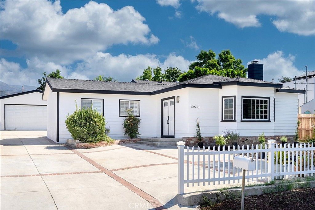 10638 Langmuir Ave, Sunland, CA 91040 Zillow