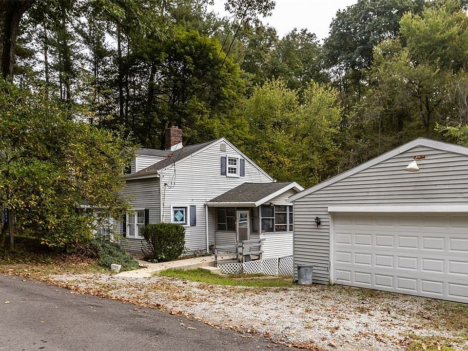 1st image of 5879 Steele Rd