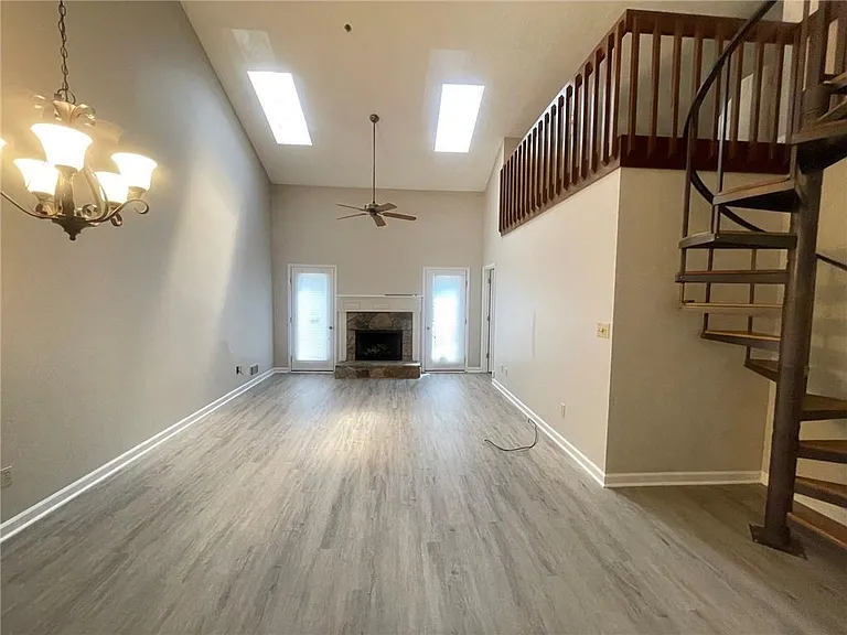 5053 Gardenia Cir — Photo 6