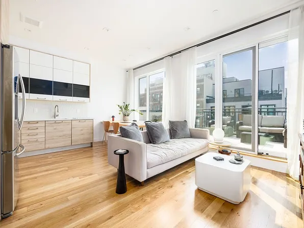 894 Willoughby Ave Unit Penthouse, Brooklyn, NY 11221