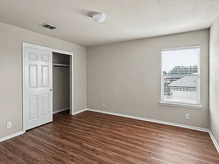 10406 Boland Bnd — Photo 16