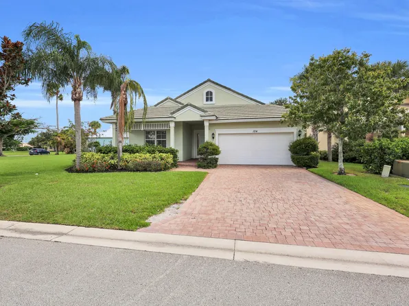 104 NW Willow Grove Avenue, Port St Lucie, FL 34986