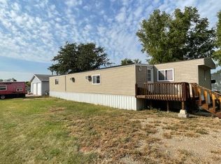1013 E Marina Ave, Pierre, SD 57501
