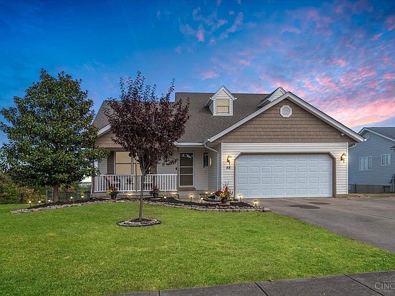 2nd image of 58 Thornhill Dr
