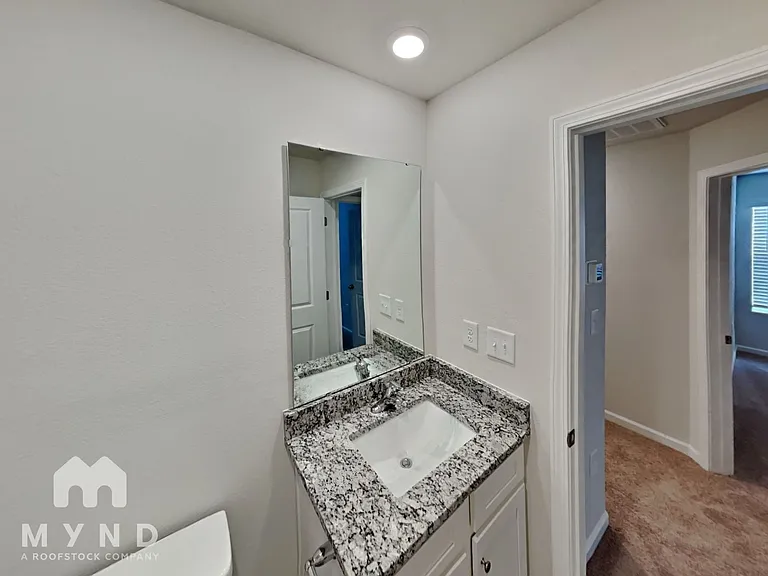 110 Lightning Dr — Photo 17