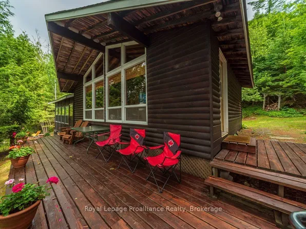 1021 Blue Jay Ln, North Frontenac, ON K0H 1B0