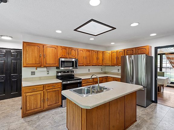 5th image of 119 Pucketts Pointe Rd