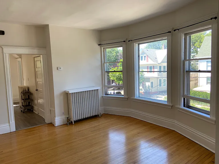 2400 Fremont Ave S #2 — Photo 10