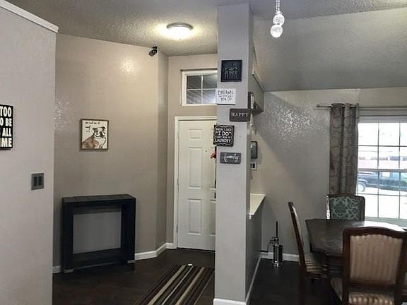 5th image of 2209 Creek Dr