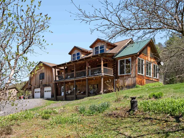 1805 North Calais Road, Calais, VT 05650