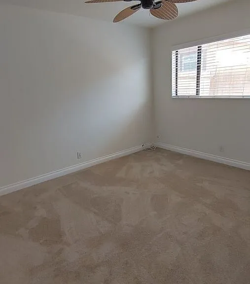 5123 Voltaire St — Photo 18