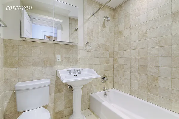 Rented by Corcoran | media 21