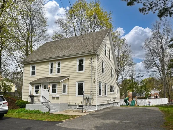 99 Park St Unit 99, Stoneham, MA 02180