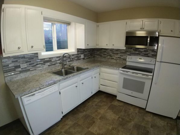 8560 Blackberry St APT 1