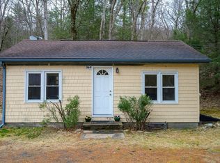 260 Amherst Rd, Belchertown, MA 01007