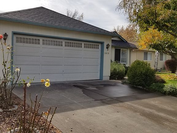 2nd image of 1019 Peachwood Ct