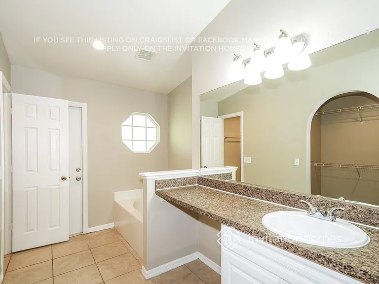 24836 Hyde Park Blvd — Photo 12