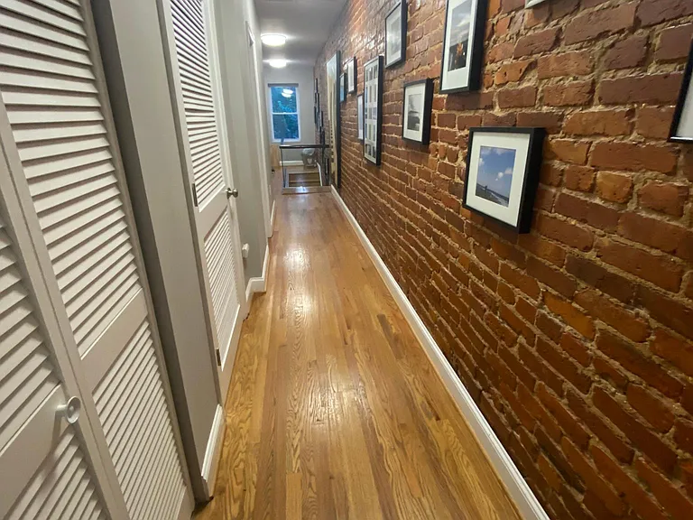 510 E St NE #A — Photo 20