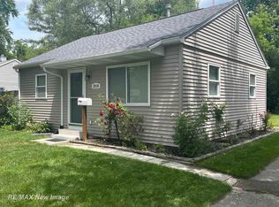 3810 Washington St, Midland, MI 48642