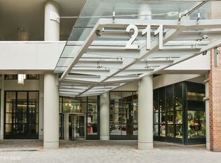 211 E Ohio St APT 2514, Chicago, IL 60611