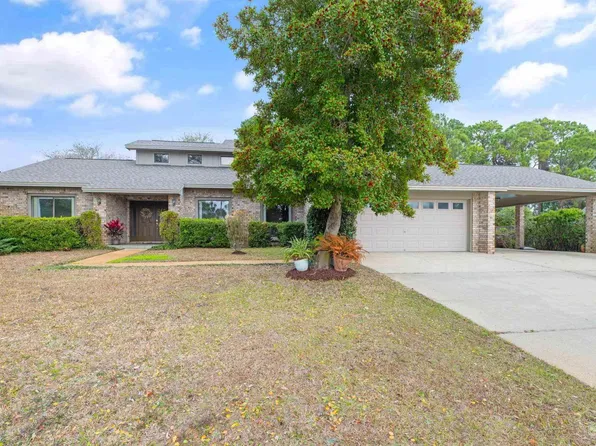 3728 Tiger Point Blvd, Gulf Breeze, FL 32563