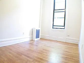 Rented by Glasser Realty LLC