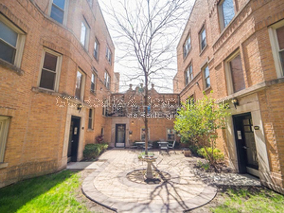 1st image of 1671 W Farwell Ave APT 2S